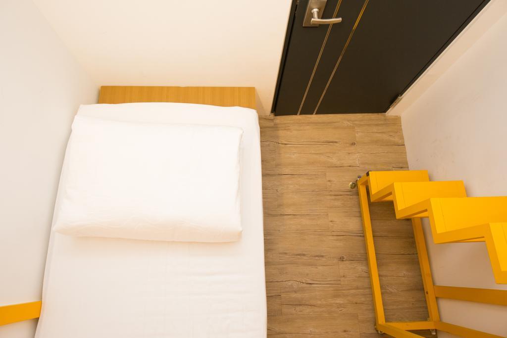 Sleepbox Hostel Taipéi Exterior foto